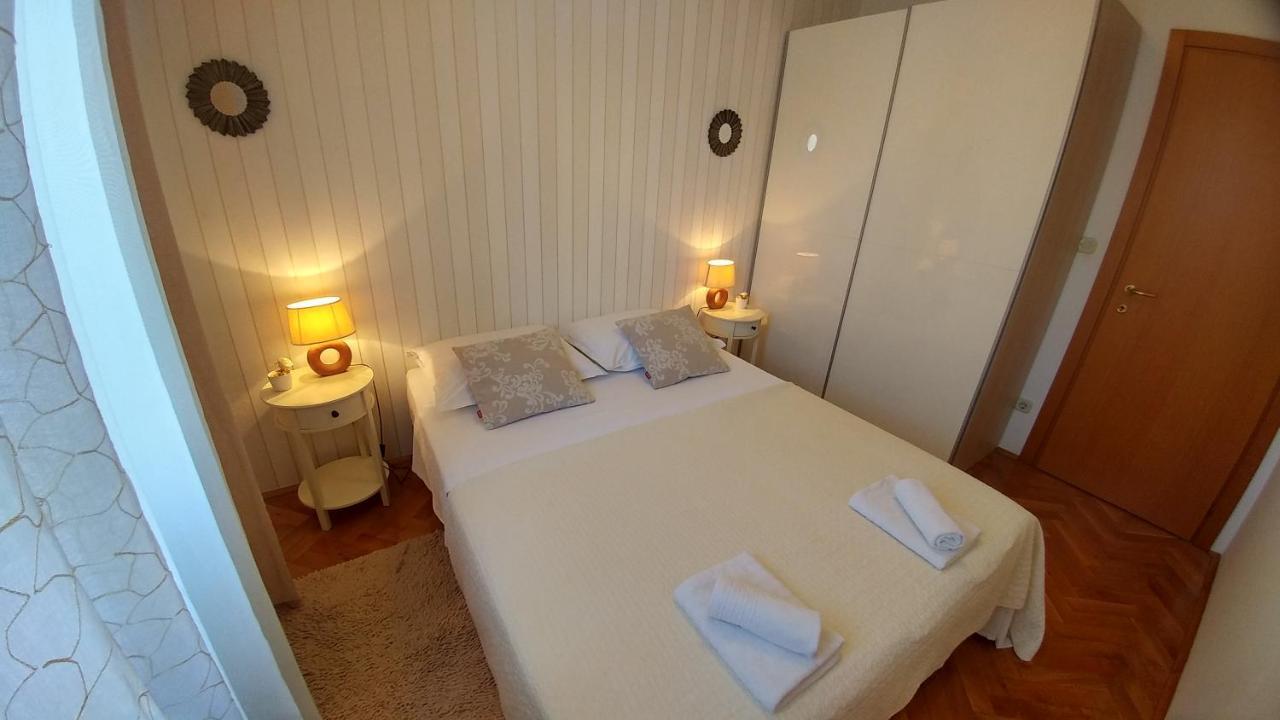 Apartment Deluxe Sea View Split Bagian luar foto