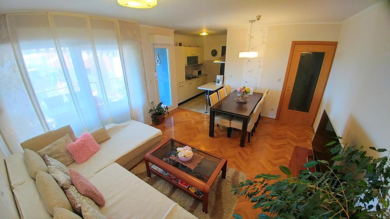 Apartment Deluxe Sea View Split Bagian luar foto